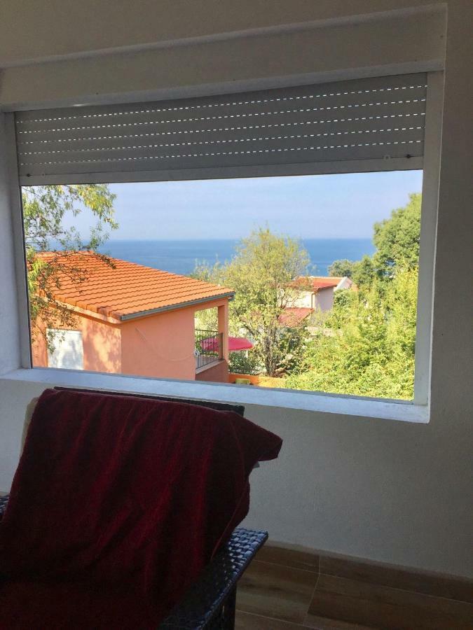 Villa Milka Utjeha Exterior photo